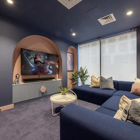 Yugo Bottleworks Apartment